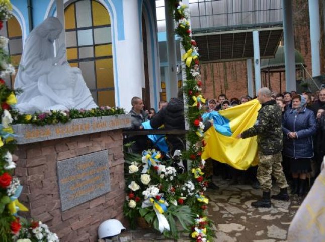 У Джублику освятили пам’ятник Небесній Сотні