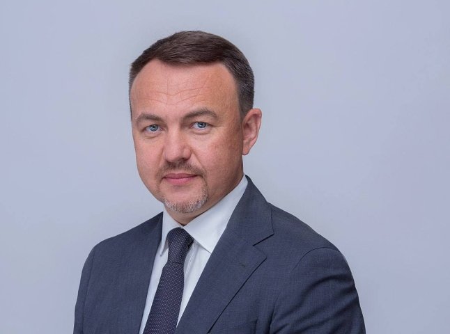 Олексій Петров більше не голова Закарпатської обласної ради