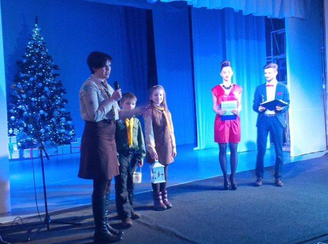 Під час благодійцного аукціону "Купи зустріч – подаруй дитині свято" закарпатці зібрали понад 140 тисяч гривень