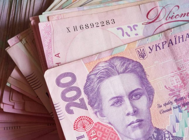 Менше цієї суми вже не дадуть: яка мінімальна пенсія буде з 1 грудня