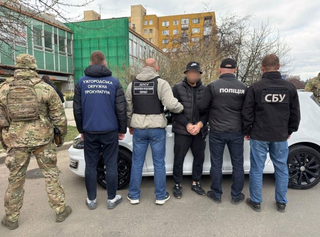 Тренера затримали з великою сумою в Ужгороді: що накоїв чоловік