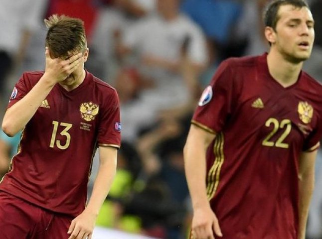 Закарпатці стібуться над програшем збірної Росії на Євро-2016