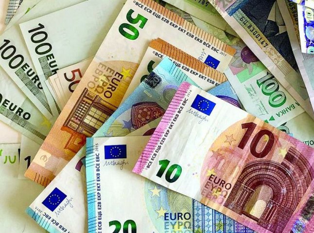 Хуст отримає понад мільйон євро грантових коштів. Відомо, на що витратять гроші