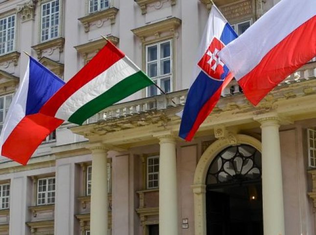 В Ужгороді відбулось засідання дипломатів країн "Вишеградської четвірки"