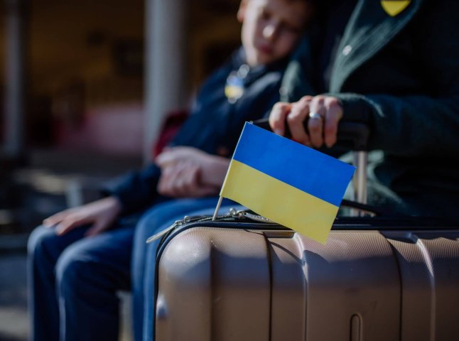 «Ознайомчі поїздки в Україну»: для тих, хто виїхав за кордон, готують нововведення