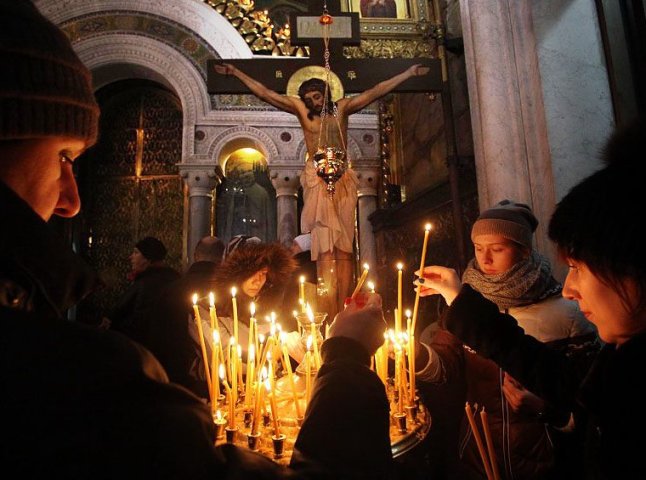 Оприлюднено графік Різдвяних богослужінь у храмах Мукачева