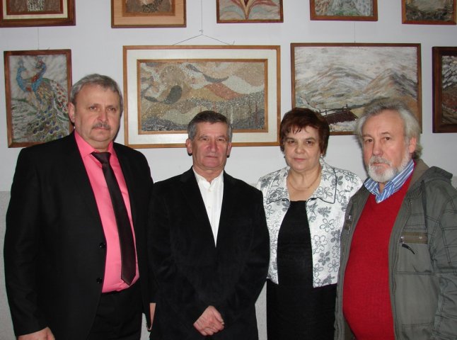 У Вишкові відбулась виставка робіт митця Йосипа Маркуша