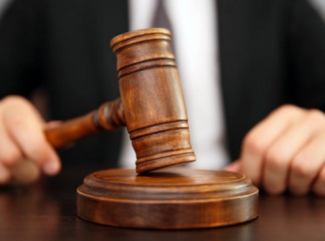 Закарпатський суддя «забув» подати декларацію про суттєві зміни майнового стану