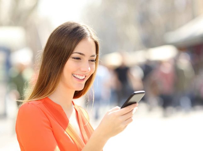 На якого мобільного оператора найчастіше переносять номери та які в нього тарифи