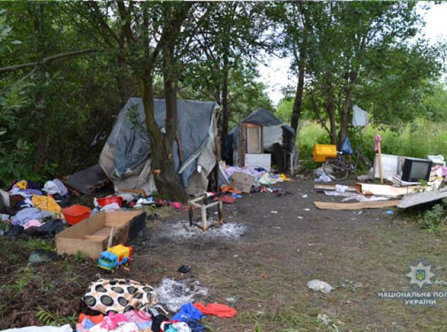 Поліція затримала усіх нападників на ромський табір: їм загрожує довічне ув’язнення