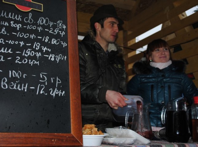 День Василя Мукачево знову святкує на фестивалі «Червене вино»