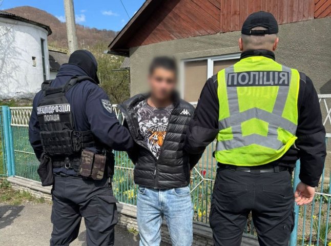 На Мукачівщині впіймали молодого дилера