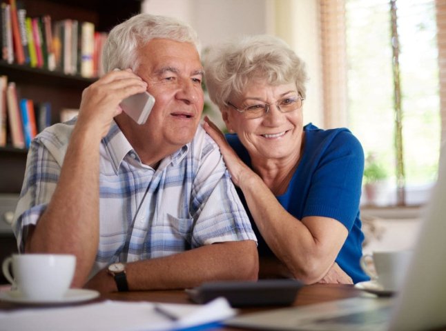 Ветерани праці мають додаткові пільги та можуть розраховувати на доплати до пенсії
