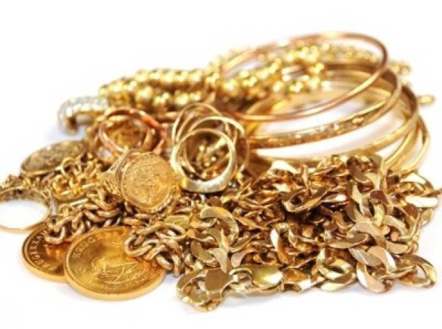 В ужгородській Сторожниці прибиральниця винесла з будинку господарів золота на 20 тисяч гривень
