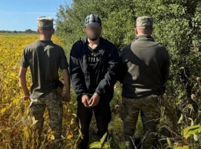 Чеченець так тікав з російської армії, що аж опинився на Закарпатті