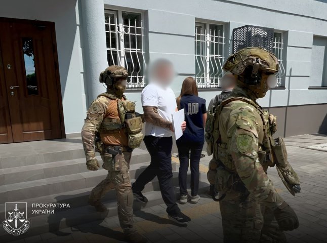 Прив’язували та утримували: посадовці ТЦК на Закарпатті отримали підозри
