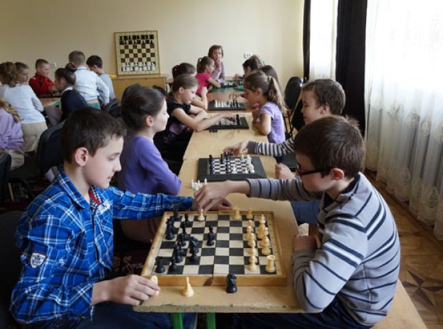 У Тересві відкрили шаховий гурток