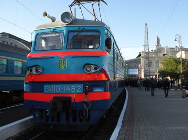 Зловмисник спустошив гаманець 44-річної пасажирки поїзду "Ужгород-Київ"