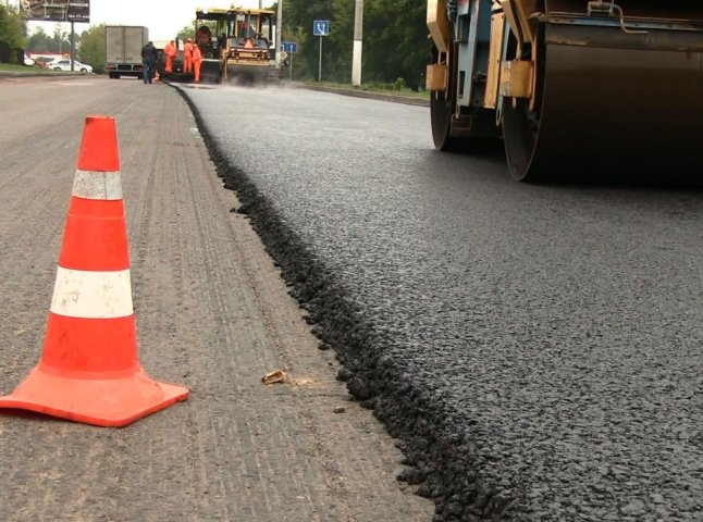 Які дороги в Закарпатті хочуть відремонтувати: депутати подали запити