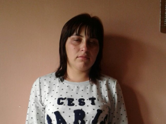 Поліція Виноградівщини розшукує 22-річну жінку, яка пішла з дому і залишила чотирьох дітей