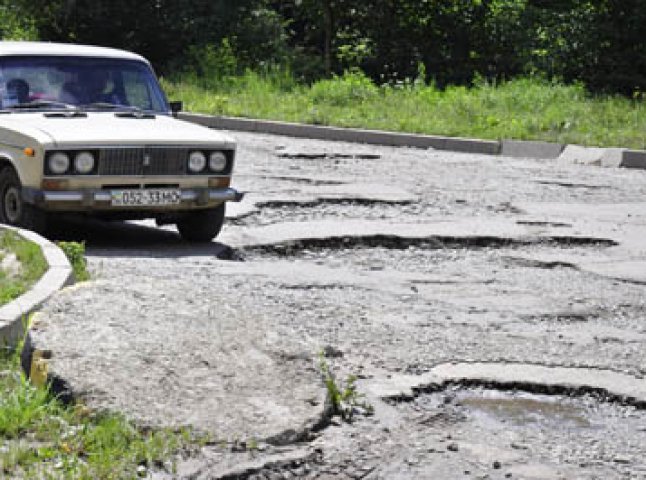Щоб відремотнувати українські дороги потрібно 500 мільярдів гривень