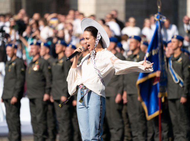 Аліні Паш, яка співала на урочистостях Зеленського до Дня Незалежності, пригадали поїздку в Москву