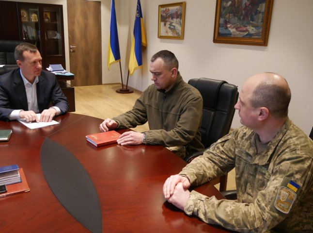 Богдан Андріїв зустрівся з новим військовим комісаром Ужгорода
