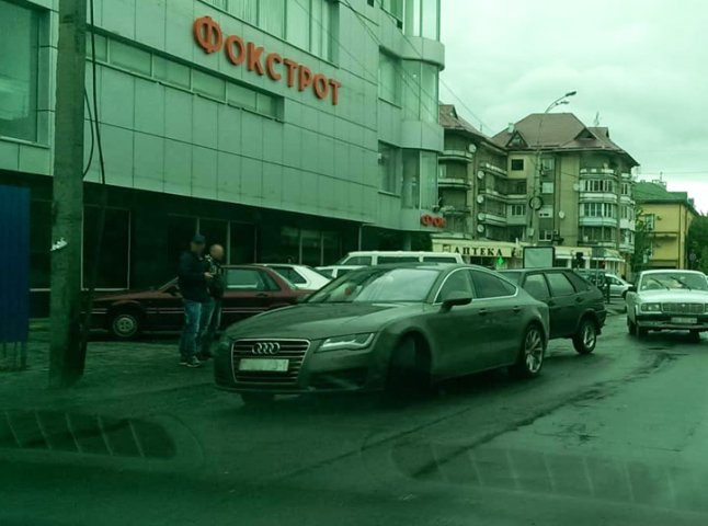 В Ужгороді сталася незначна ДТП