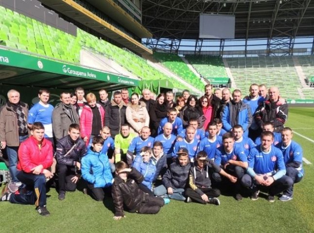 Берегівські футболісти відвідали надсучасну спортивну арену Будапешта (ФОТО)