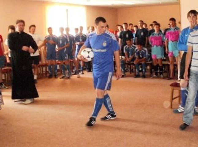 У Мукачеві відбувся молодіжний футбольний турнір між представниками православних єпархій