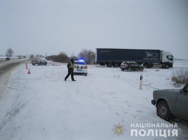 Закарпатець скоїв ДТП. Постраждало четверо людей