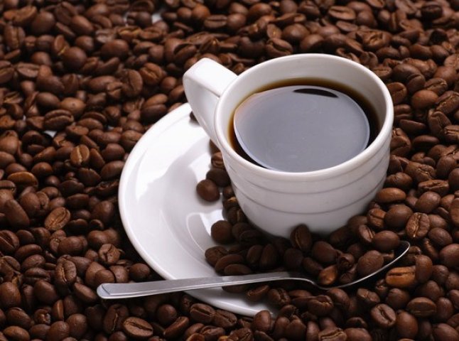 Водій на "Пежо" намагався ввести 200 кілограмів італійської кави вартістю майже 30 тисяч гривень