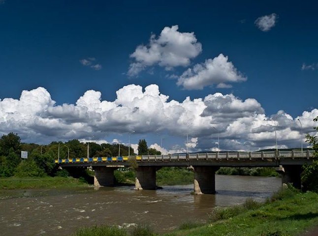 Ужгород приєднався до патріотичного флешмобу