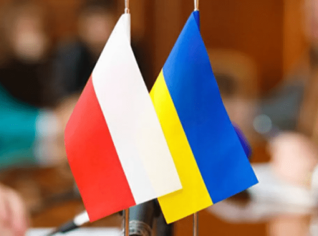 Скільки Україні потрібно років, щоб досягти рівня добробуту Польщі: заява нардепа