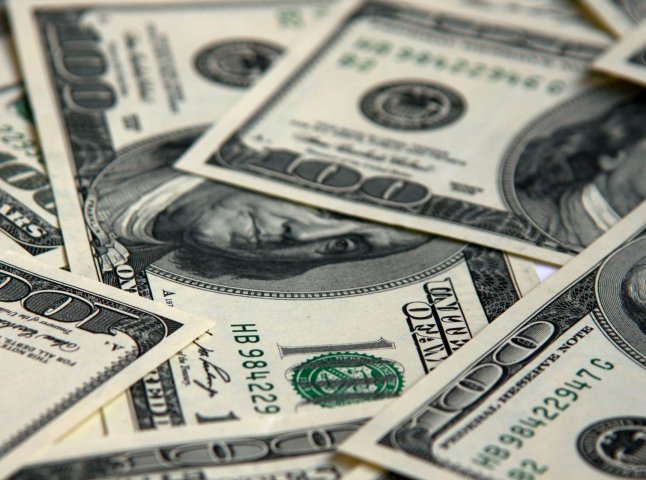 Міліція затримала фальшивомонетника, який встиг ошукати банк на 53 тисячі гривень