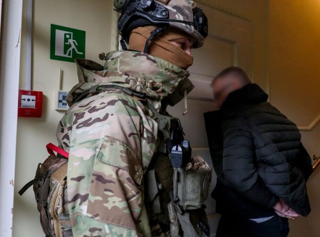 Застосовували покарання та психологічний тиск: поліція розповіла, що коїлось у селі біля Ужгорода