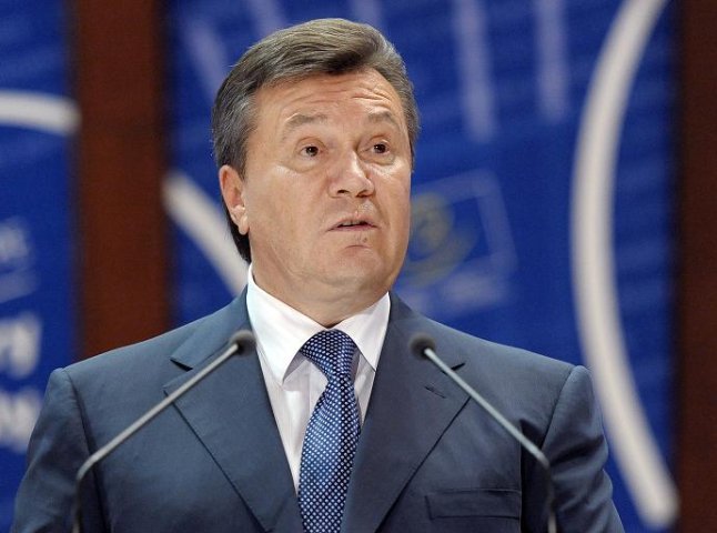 Янукович збільшив кількість міністерств