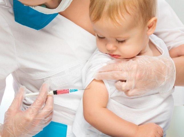 На Закарпатті з 1 лютого почнуть вакцинувати дітей від небезпечної хвороби