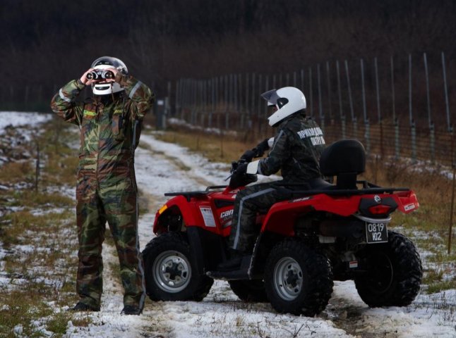 Трійка "шукачів європейського щастя" здійснила чергову спробу перейти кордон зі Словаччиною 