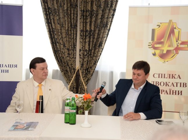 Закарпаття відвідав голова вищої кваліфікаційно-дисциплінарної комісії адвокатури Олександр Дроздов