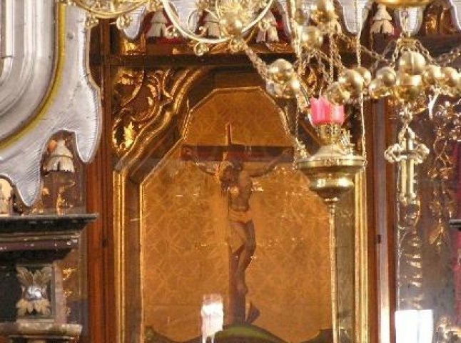 У Мукачеві ікону Розп’яття Ісуса Христа з Глинян відвідали близько 15 тисяч закарпатців