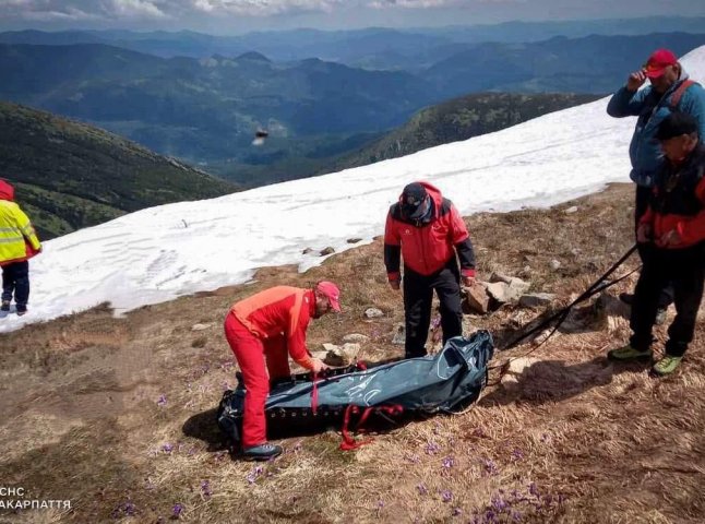 Гірські рятувальники розповіли, що трапилось на межі двох областей