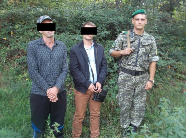 Через Закарпаття в ЄС: жителі Молдови вчергове "штурмували" кордон