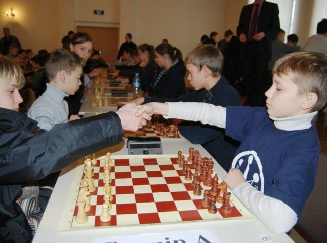 У місті над Латорицею відбувся шаховий турнір "Різдвяне Мукачево – 2016"