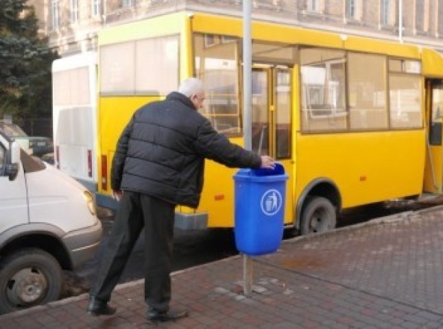 В Ужгороді планують витратити майже 200 тисяч гривень на придбання урн для сміття