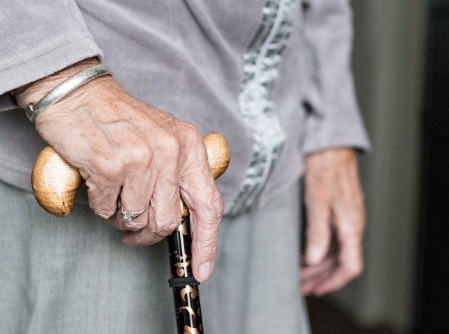 В Україні пенсіонерам встановлять щомісячні доплати: названо суму