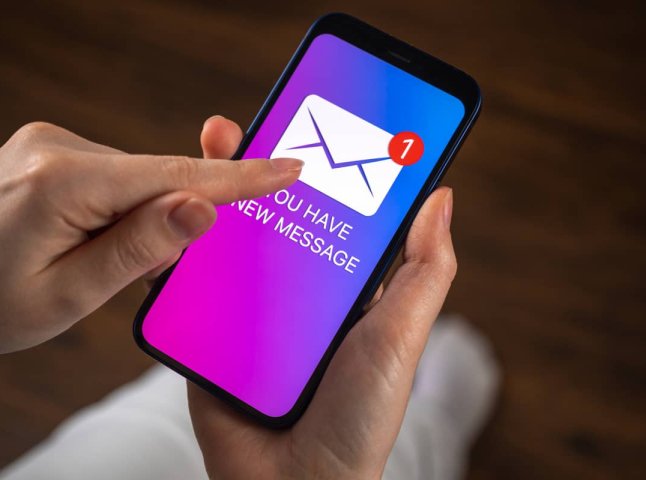 Такі небезпечні SMS почали присилати у Viber: які повідомлення варто видалити