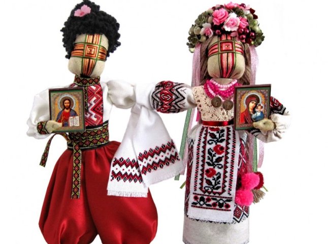 В Ужгороді проводитимуть благодійний майстер-клас з виготовлення ляльок-мотанок