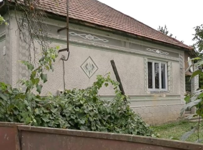 Поліцію жінка викликала сама: подробиці вбивства на Мукачівщині