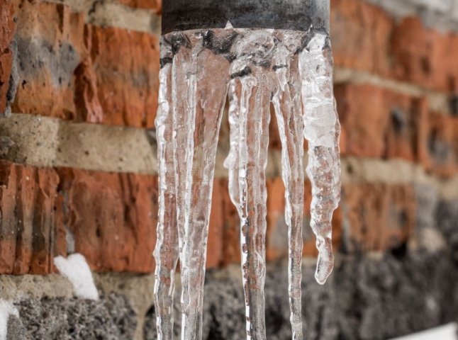 Як правильно перекласти українською слово «сосулька»